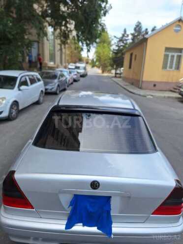 Mercedes C 230 2000, 350,100 km - 2.3 л - Bakı