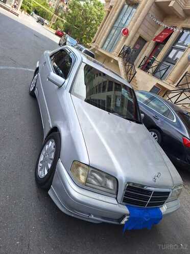 Mercedes C 230 2000, 350,100 km - 2.3 л - Bakı