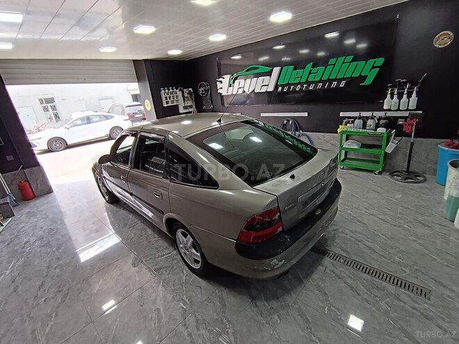 Opel Vectra 1996, 352,632 km - 2.0 l - Bakı
