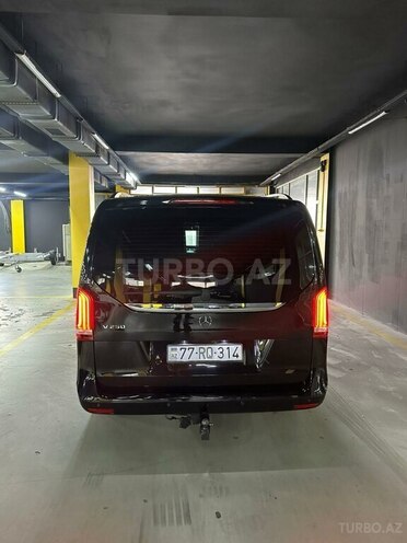Mercedes V 250 2018, 261,000 km - 2.0 l - Bakı