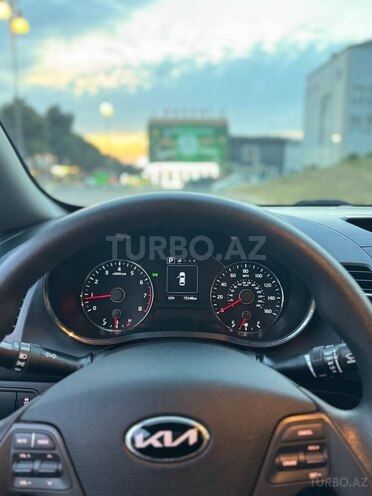 Kia Forte 2017, 121,000 km - 2.0 l - Bakı
