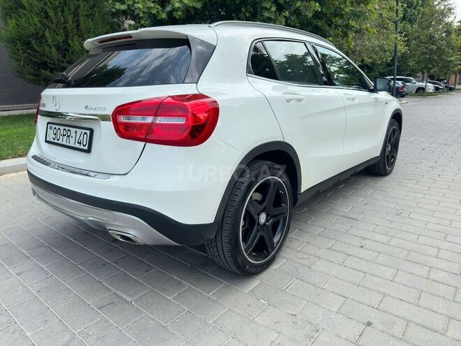 Mercedes GLA 250 4MATIC 2014, 134,000 km - 2.0 l - Bakı
