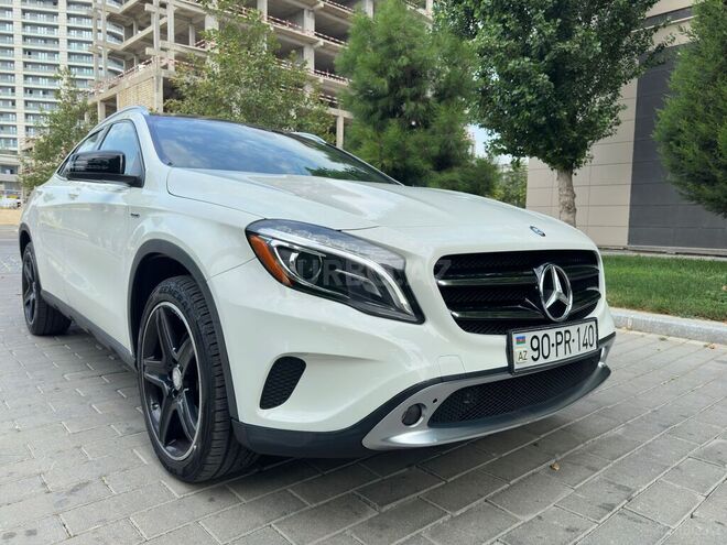 Mercedes GLA 250 4MATIC 2014, 134,000 km - 2.0 l - Bakı