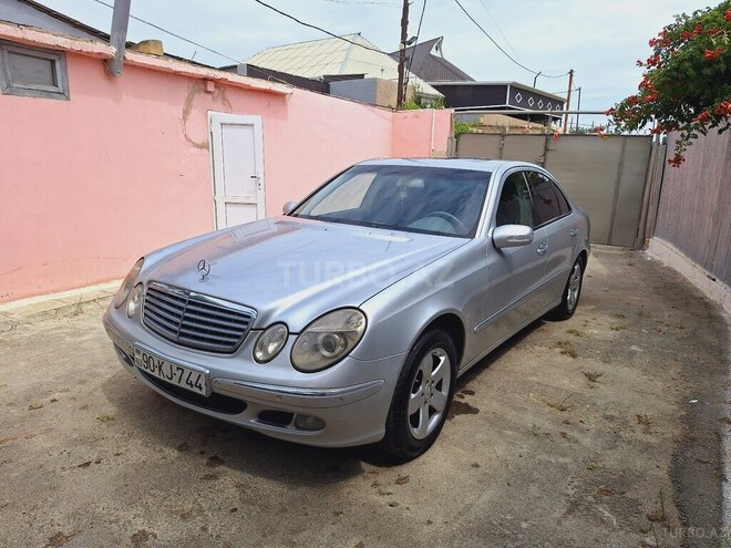 Mercedes E 220 d 2002, 443,000 km - 2.2 l - Bakı
