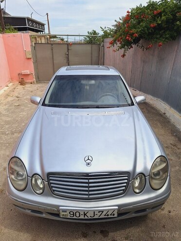 Mercedes E 220 d 2002, 443,000 km - 2.2 l - Bakı