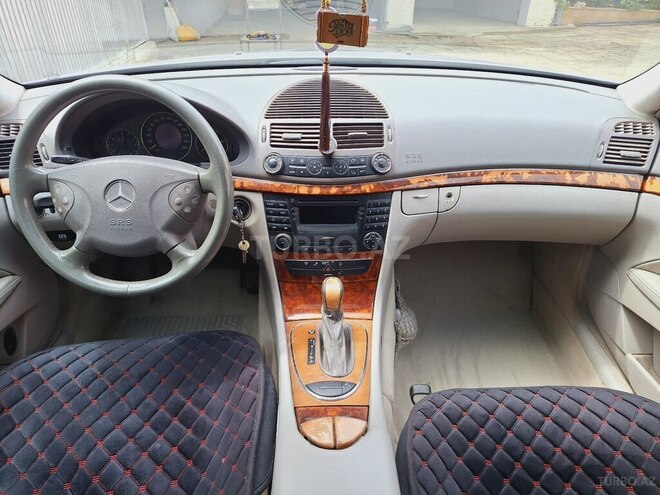 Mercedes E 220 d 2002, 443,000 km - 2.2 l - Bakı