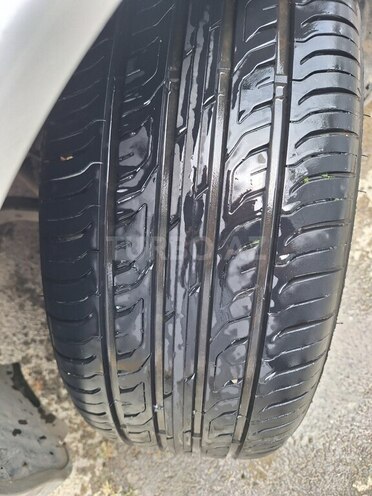 Mercedes E 220 d 2002, 443,000 km - 2.2 l - Bakı
