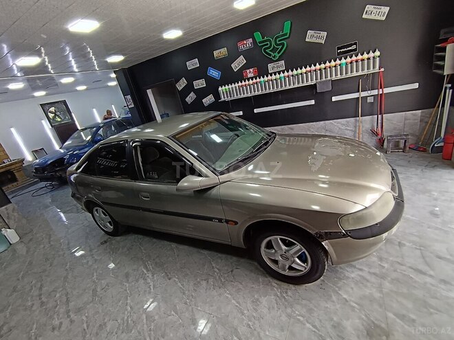Opel Vectra 1996, 352,632 km - 2.0 l - Bakı