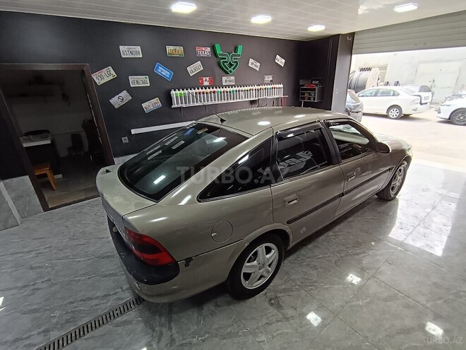 Opel Vectra 1996, 352,632 km - 2.0 l - Bakı