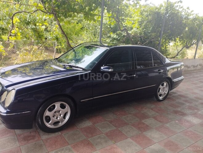 Mercedes E 220 d 2000, 320,000 km - 2.2 l - Biləsuvar