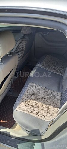 Audi A4 2002, 300,000 km - 1.8 l - Bakı