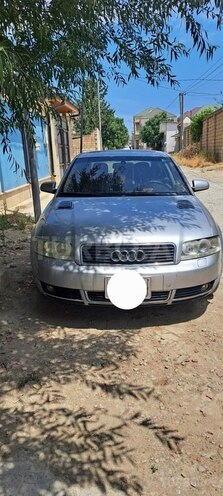 Audi A4 2002, 300,000 km - 1.8 l - Bakı