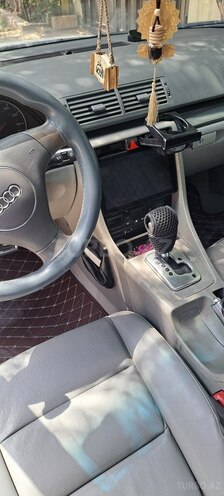 Audi A4 2002, 300,000 km - 1.8 l - Bakı
