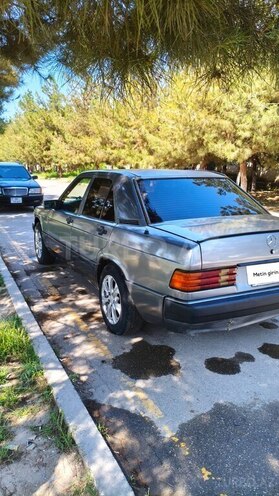 Mercedes 190 1992, 400,000 km - 2.0 l - Hacıqabul