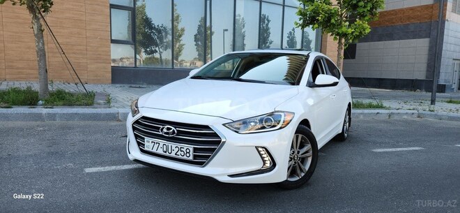 Hyundai Elantra 2018, 98,000 km - 2.0 л - Bakı