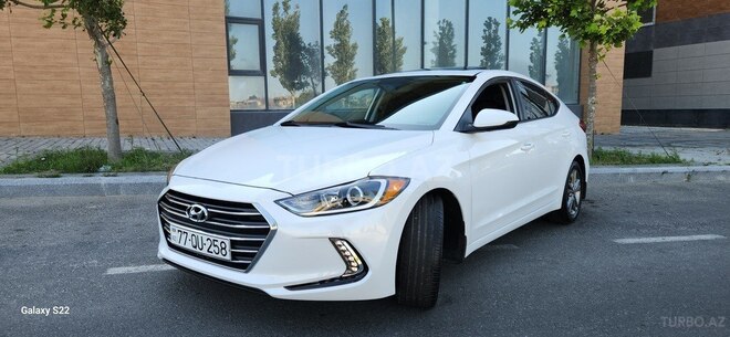 Hyundai Elantra 2018, 98,000 km - 2.0 л - Bakı