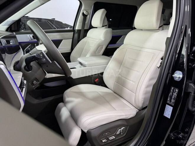 Hyundai Santa Fe-11