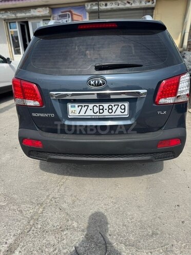 Kia Sorento-2
