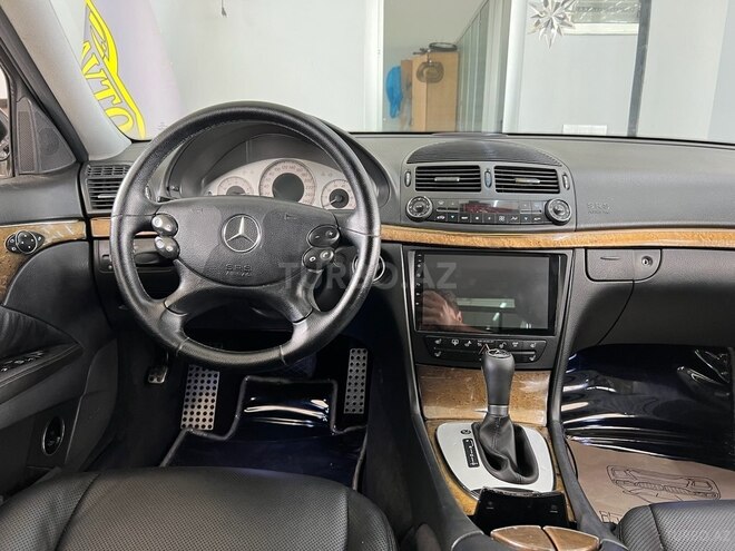 Mercedes E 350 2005, 305,000 km - 3.5 l - Bakı