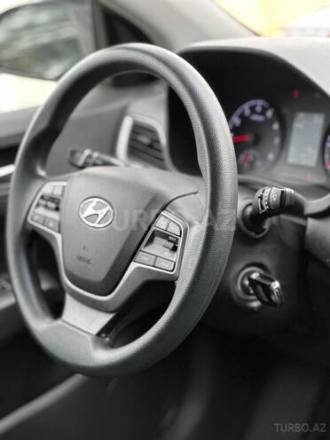 Hyundai Accent 2018, 76,000 km - 1.6 l - Gəncə
