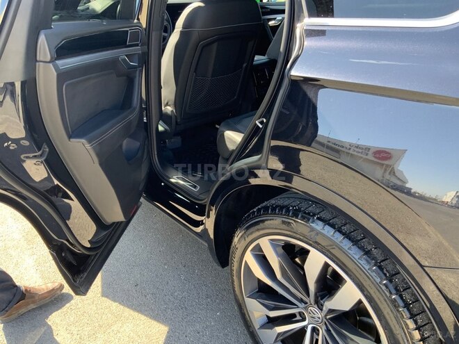 Volkswagen Touareg 2020, 57,453 km - 3.0 l - Bakı