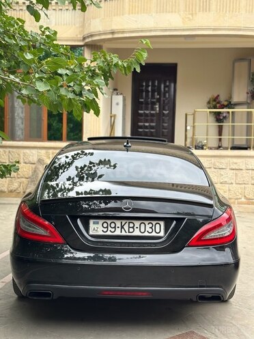 Mercedes CLS 350 2011, 211,000 km - 3.5 l - Yevlax