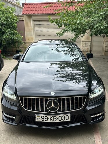 Mercedes CLS 350 2011, 211,000 km - 3.5 l - Yevlax