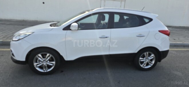 Hyundai ix35 2012, 270,000 km - 2.0 l - Bakı