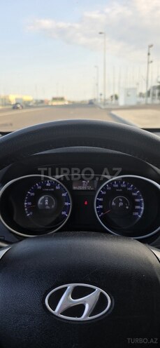 Hyundai ix35 2012, 270,000 km - 2.0 l - Bakı