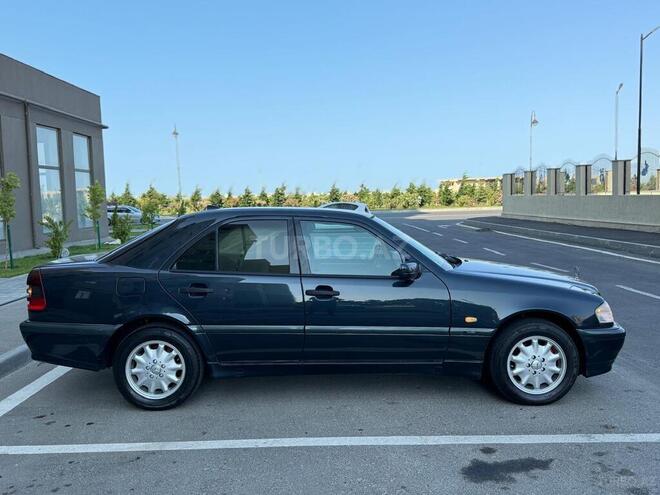 Mercedes C 220 d 2000, 353,214 km - 2.2 l - Sumqayıt