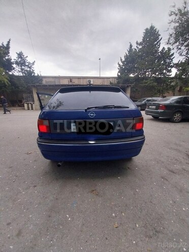 Opel Astra 1997, 200,000 km - 1.8 l - Bakı