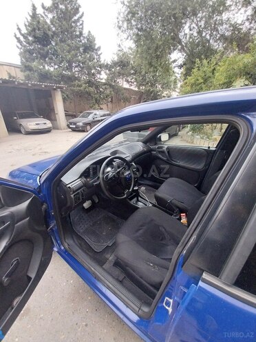 Opel Astra 1997, 200,000 km - 1.8 l - Bakı