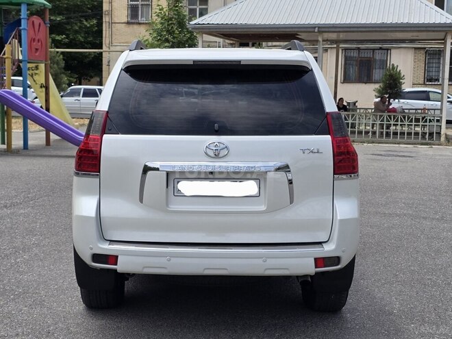 Toyota Land Cruiser Prado 2012, 143,200 km - 2.7 l - Bakı