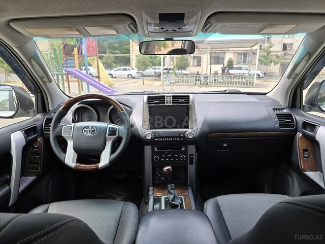 Toyota Land Cruiser Prado 2012, 143,200 km - 2.7 l - Bakı