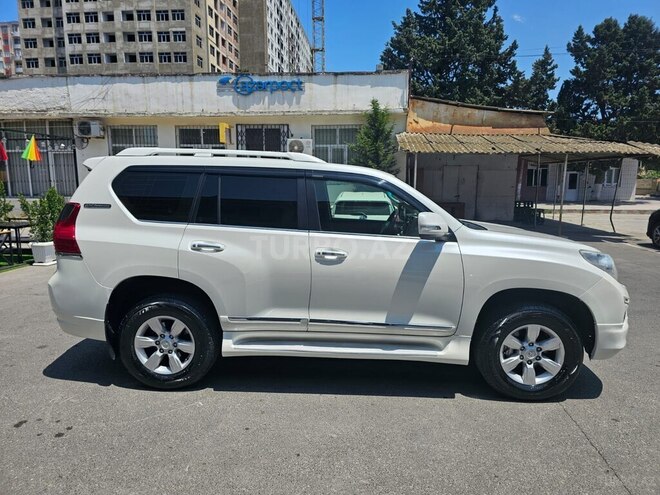 Toyota Land Cruiser Prado 2012, 220,000 km - 2.7 л - Bakı