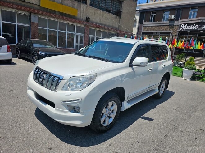 Toyota Land Cruiser Prado 2012, 220,000 km - 2.7 л - Bakı