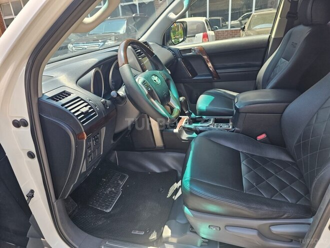 Toyota Land Cruiser Prado 2012, 220,000 km - 2.7 л - Bakı