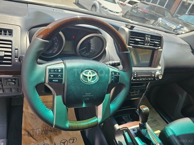 Toyota Land Cruiser Prado 2012, 220,000 km - 2.7 л - Bakı