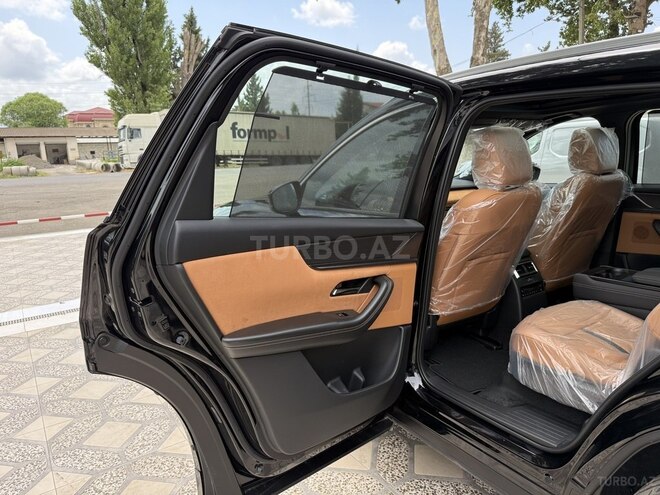 Mazda CX-90-13