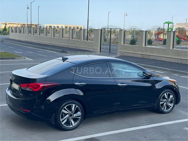 Hyundai Elantra 2015, 194,000 km - 1.8 л - Sumqayıt