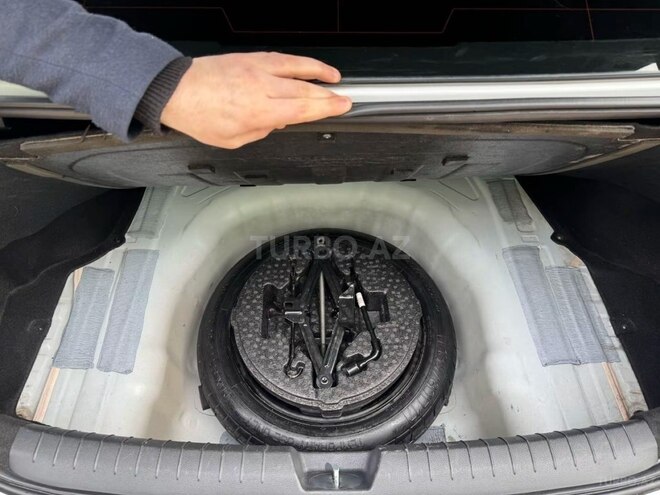 Hyundai Sonata-20