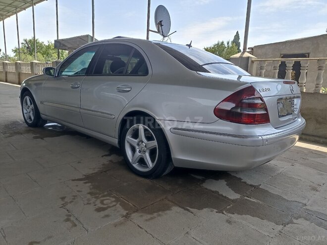 Mercedes E 220 d 2004, 465,092 km - 2.2 l - Neftçala