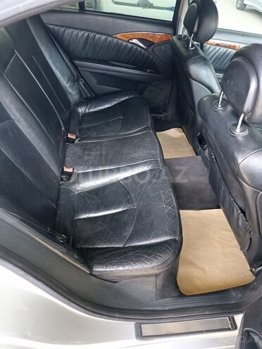 Mercedes E 220 d 2004, 465,092 km - 2.2 l - Neftçala