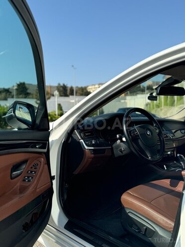 BMW 520 2014, 199,500 km - 2.0 l - Bakı