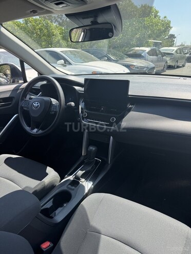 Toyota Corolla Cross 2024, 36,500 km - 2.0 l - Bakı