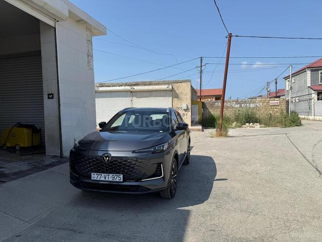 Changan CS 55 Plus 2025, 0 km - 1.5 l - Bakı