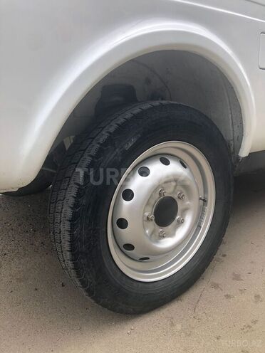 LADA (VAZ) Niva 2014, 180,000 km - 1.7 l - Tovuz