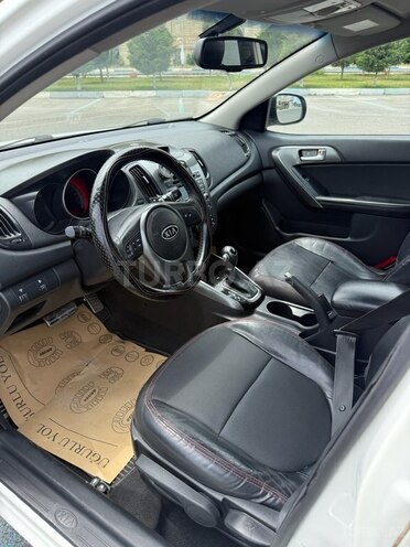 Kia Cerato 2011, 282,000 km - 1.6 l - Sumqayıt