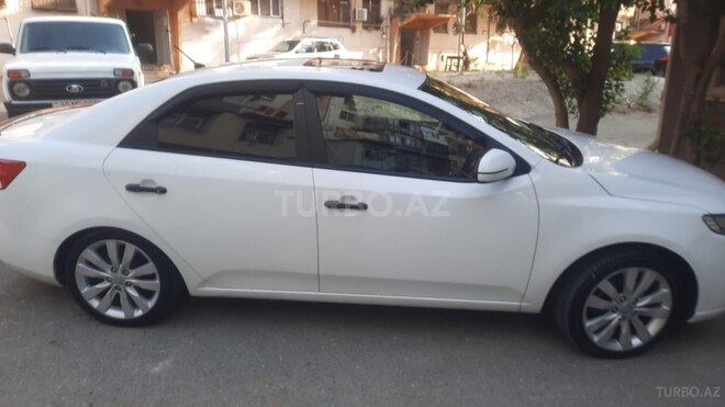 Kia Cerato 2011, 250,000 km - 2.0 l - Bakı