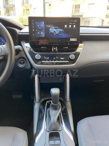 Toyota Corolla Cross 2025, 0 km - 2.0 л - Bakı